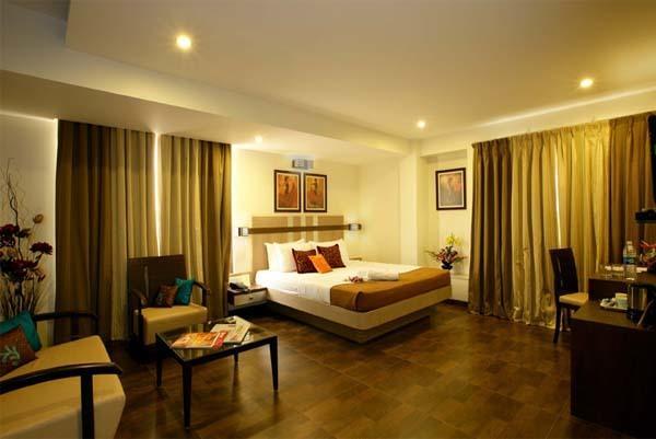 Hotel Utsav Deluxe Pune Eksteriør billede